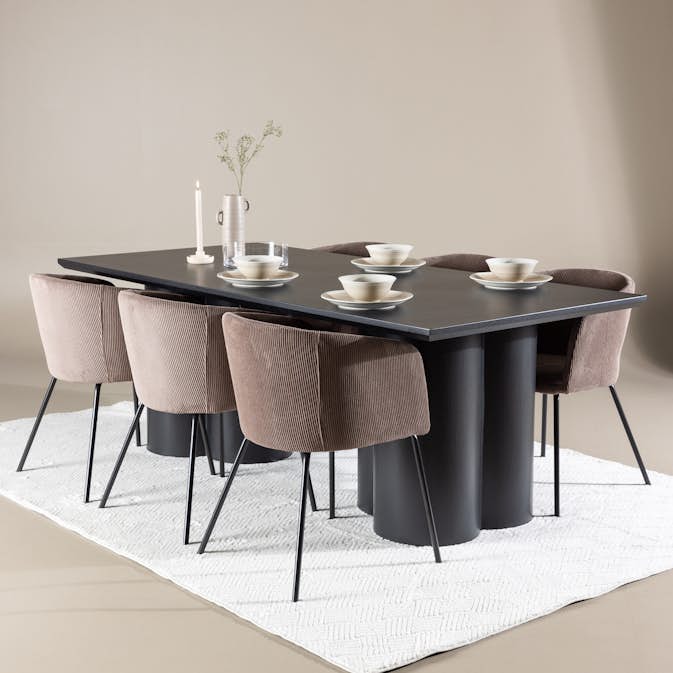Matgrupp Venture Home Olivia 210 med 6 st Berit Stolar