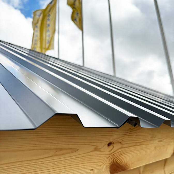 Plåttakspaket LP Garden För Timmerlada U25 R-20