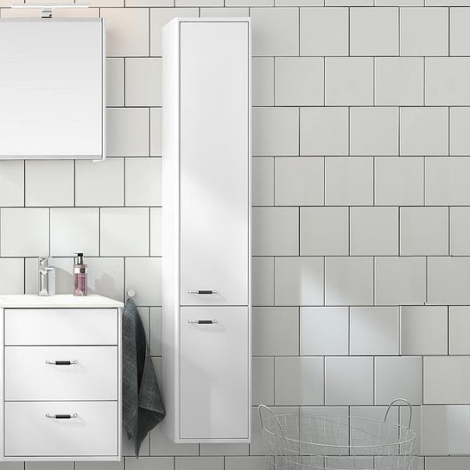 Högskåp Gustavsberg Graphic Djup 320 mm Slät lucka Vit Outlet