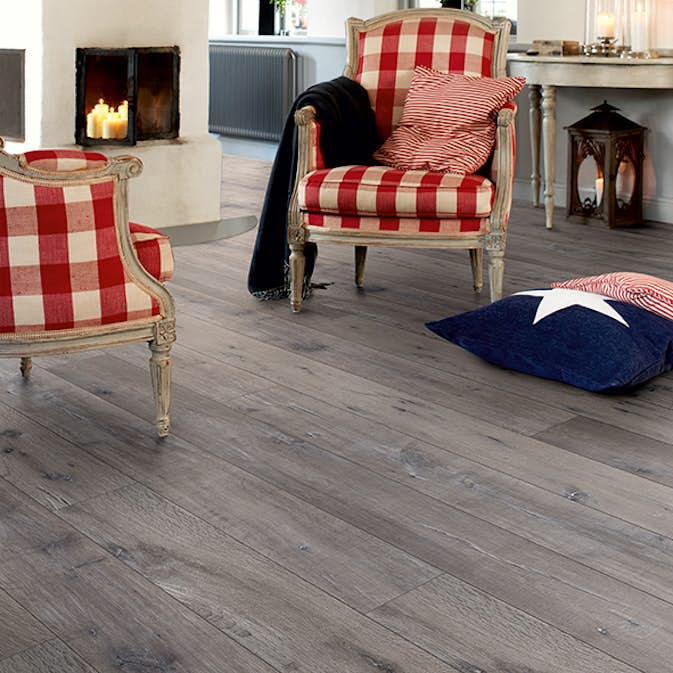 Laminatgolv Pergo Long Plank 4V Reclaimed Grey Oak 1-Stav