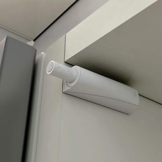 Luckdämpare Beslag Design K-push Komplett med Dämpare