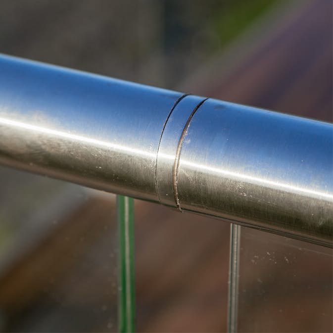 Mellanbeslag Jabo till Glasräcke Adam