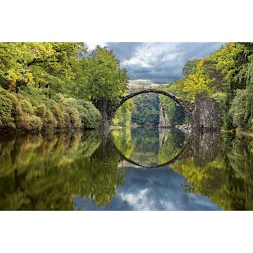 Tapet Dimex Arch Bridge