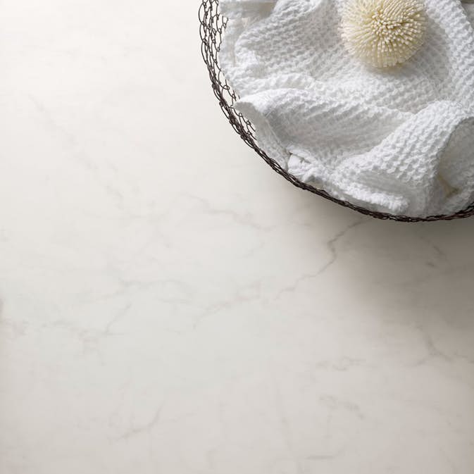Vinylgolv Tarkett Aquarelle Våtrumsmatta Marble Carrare White