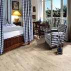 Trägolv Kährs Original Dew Vit Ek, Naturoljat & Borstat 3-Stavs Parkettgolv