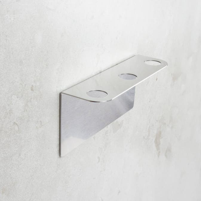 Tvålpumpshållare Beslag Design Base Trippel