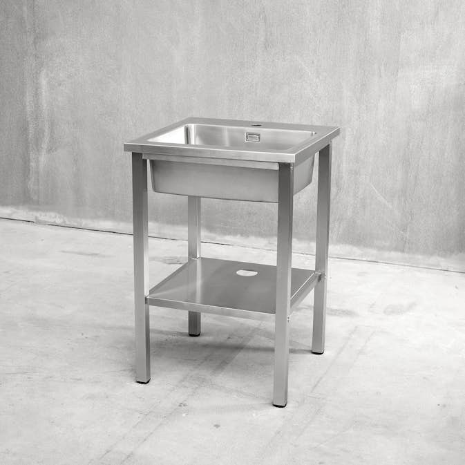 Komplett Bänkstativ Vilan Stainless Variant med Hylla & Dubbel Diskho