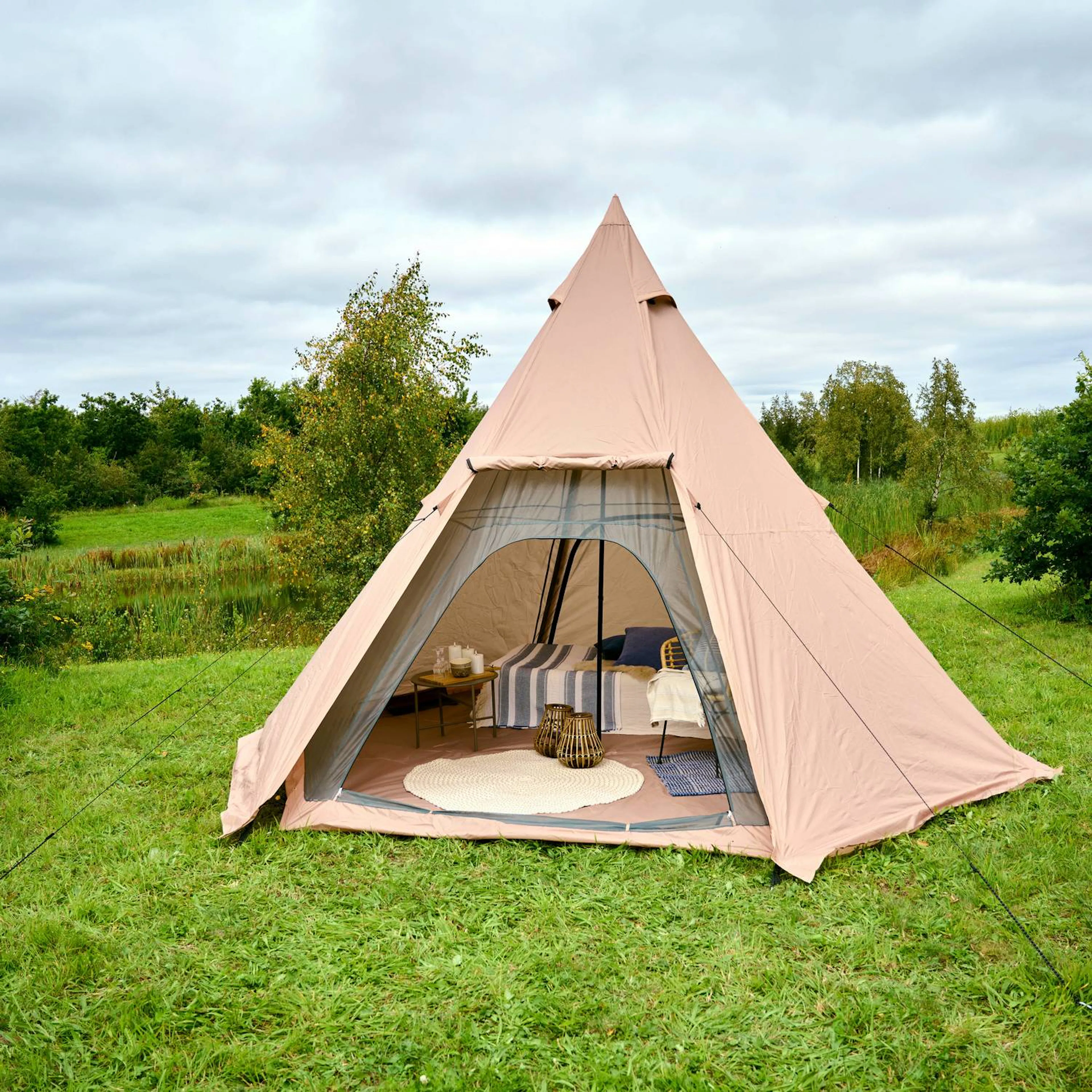 Glampingtält Comfort Graden Outfit Tipi