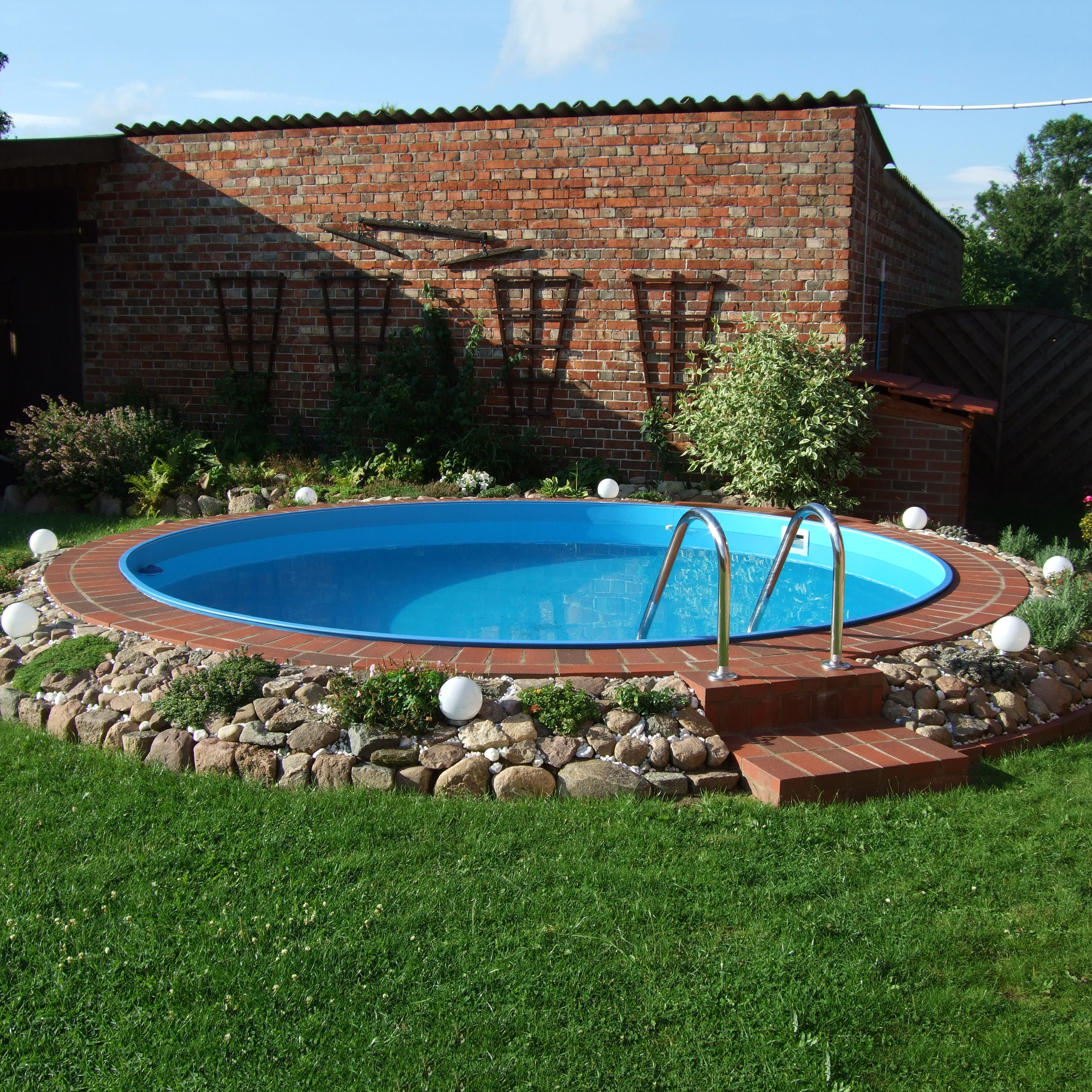 Stålväggspool Planet Pool Premium Inbyggd Rund Ø420 cm D:150 cm inkl SF8 Stege och Tillbehör