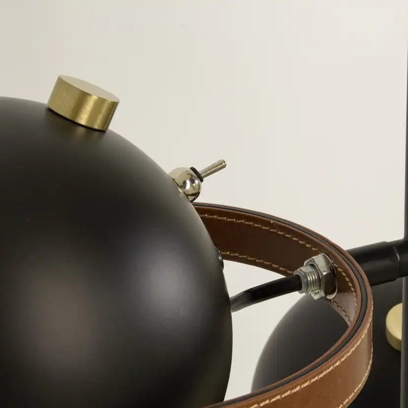 Golvlampa Aneta Bow 3-armad