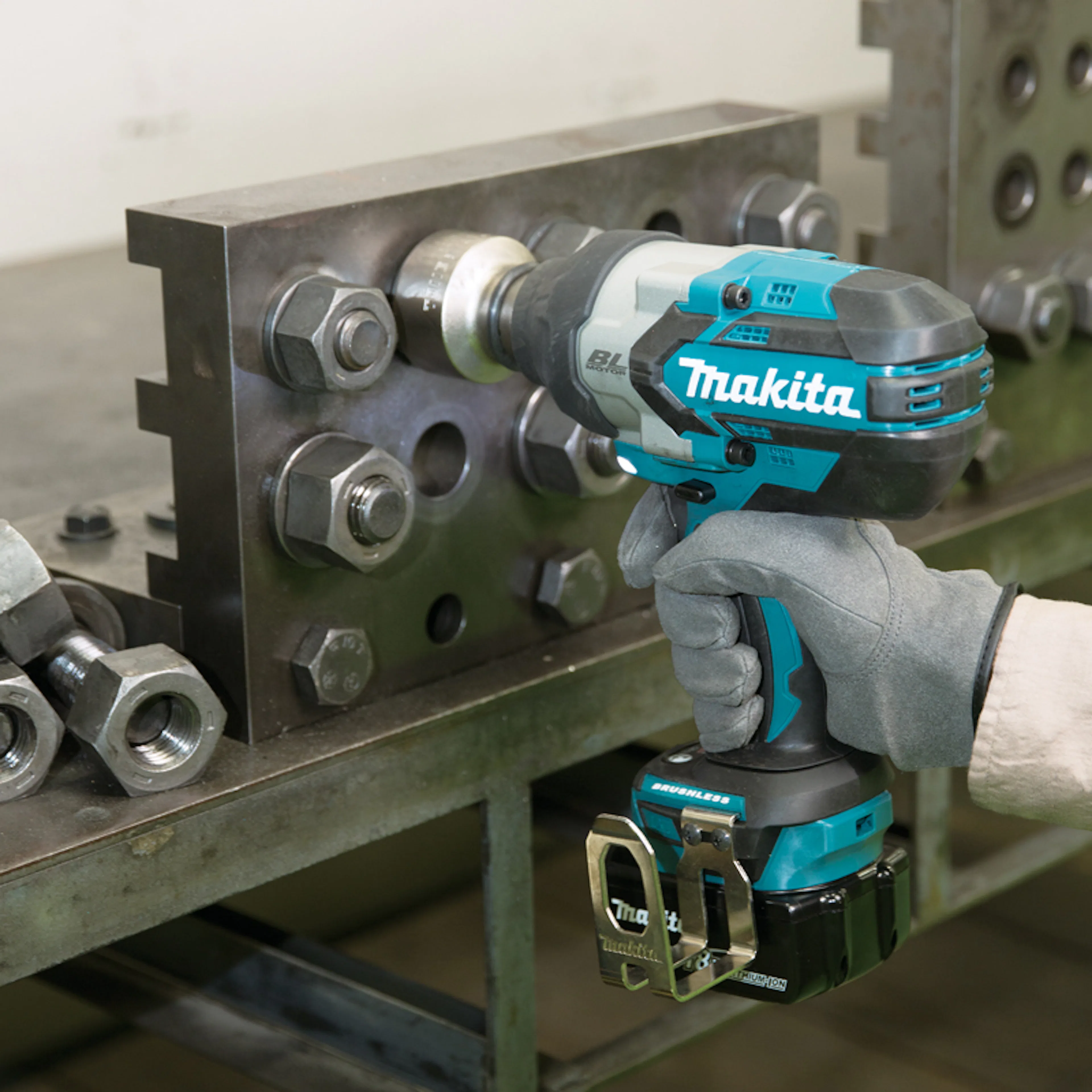 Mutterdragare Makita LXT DTW1001Z 18V utan Batteri