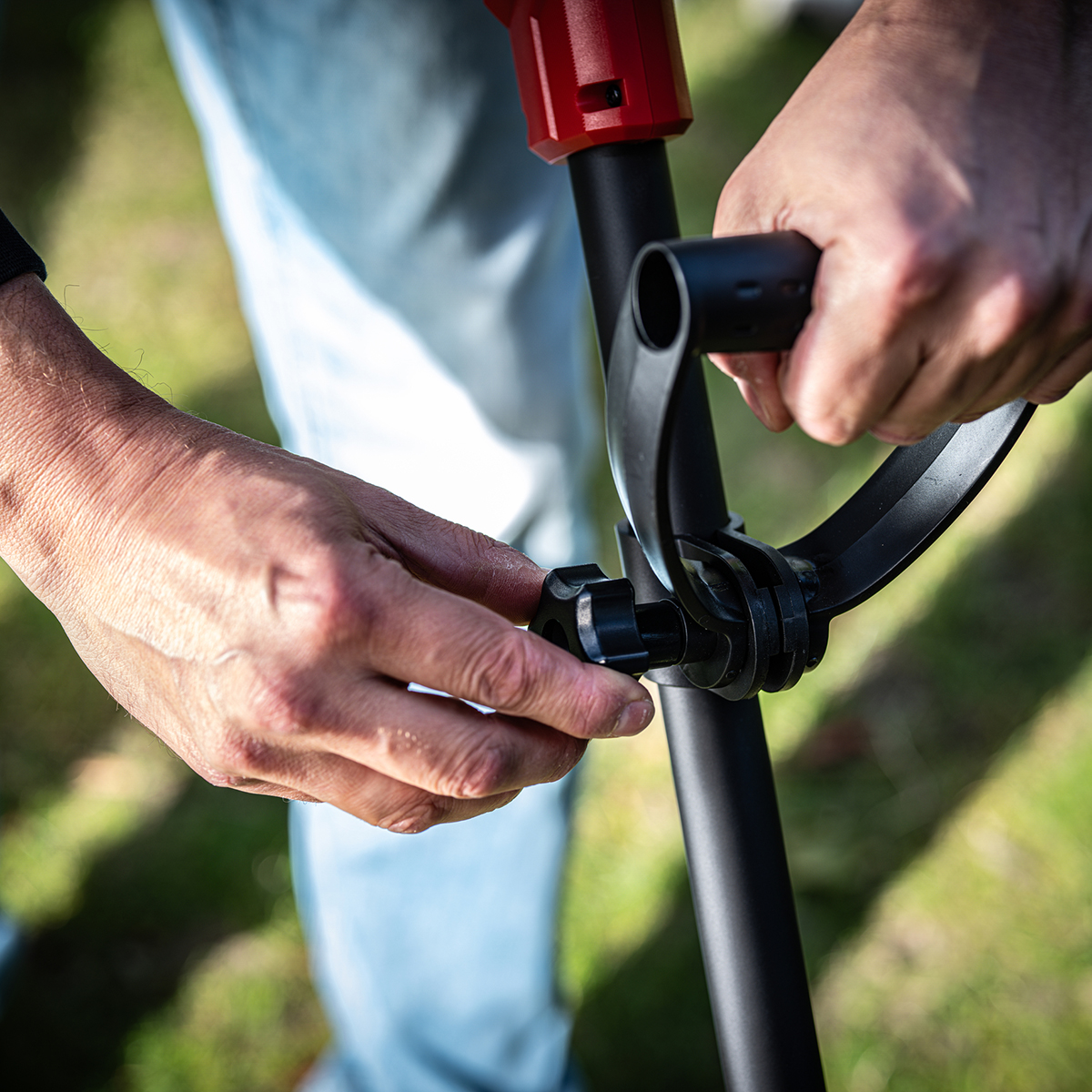 Ogräsborste SKIL 0661 CA Kolborstfri Batteridriven