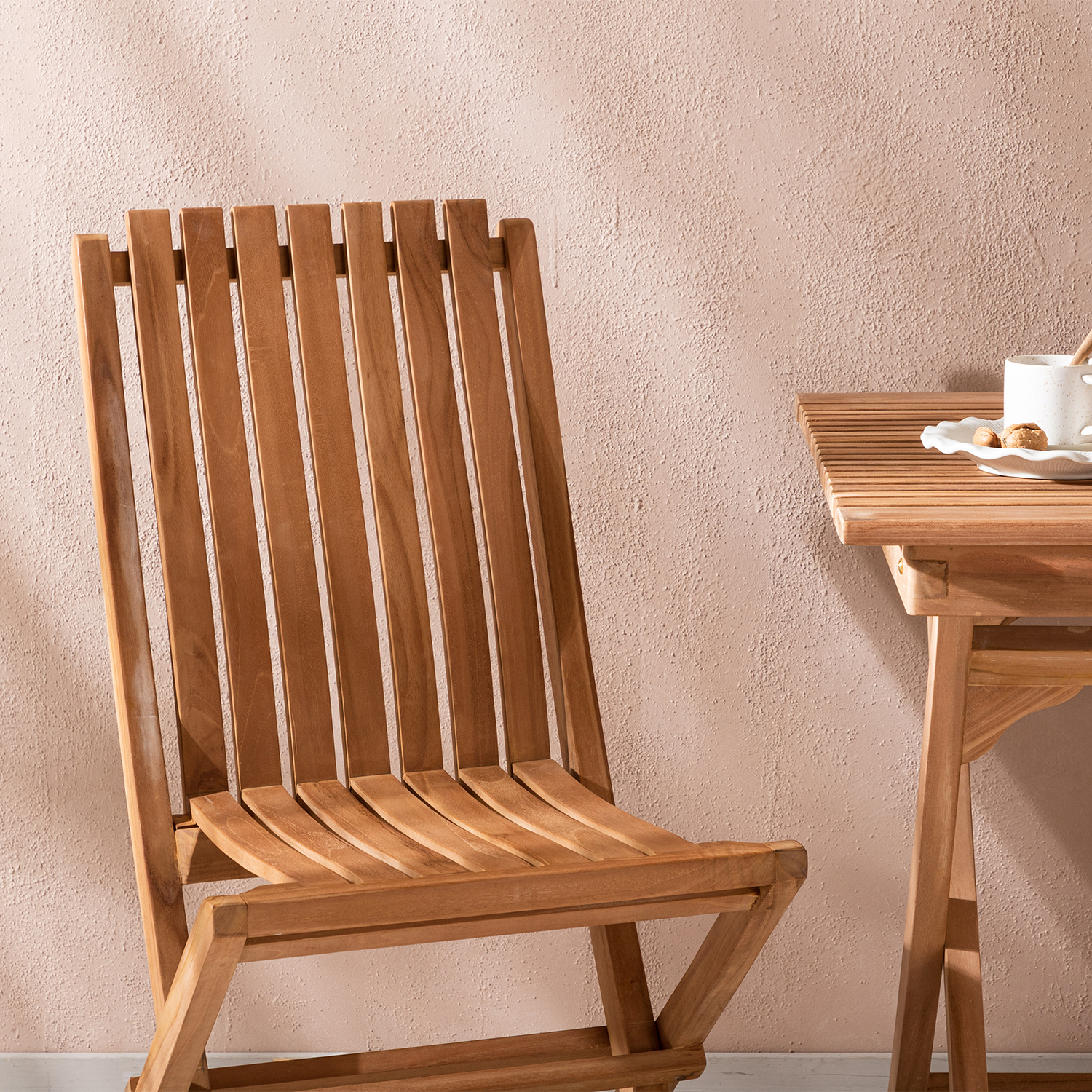 Cafégrupp Venture Home Ghana 70x70 med 2 Ghana Fällbara Stolar