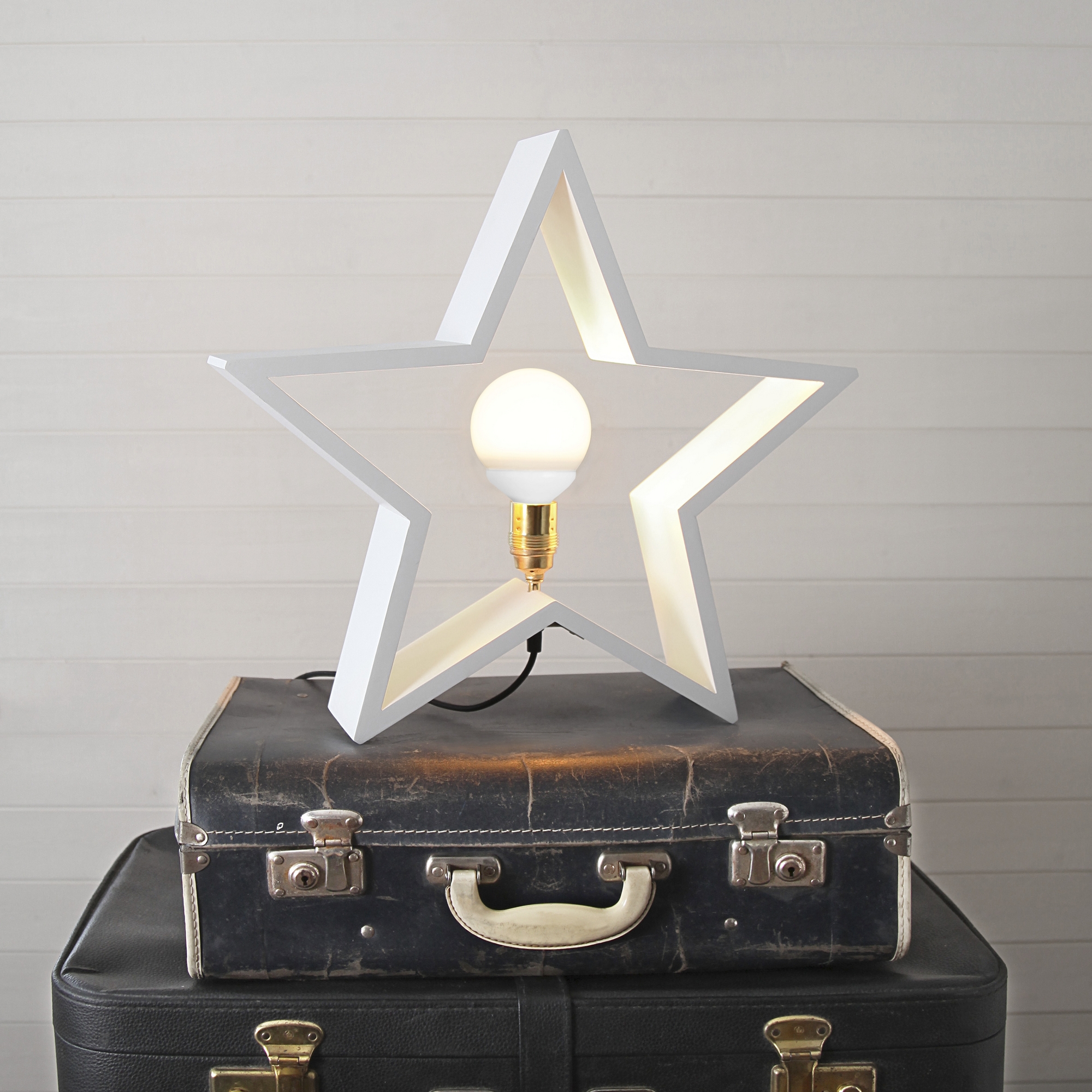 Adventsstjärna Star Trading Lysekil E27 på fot