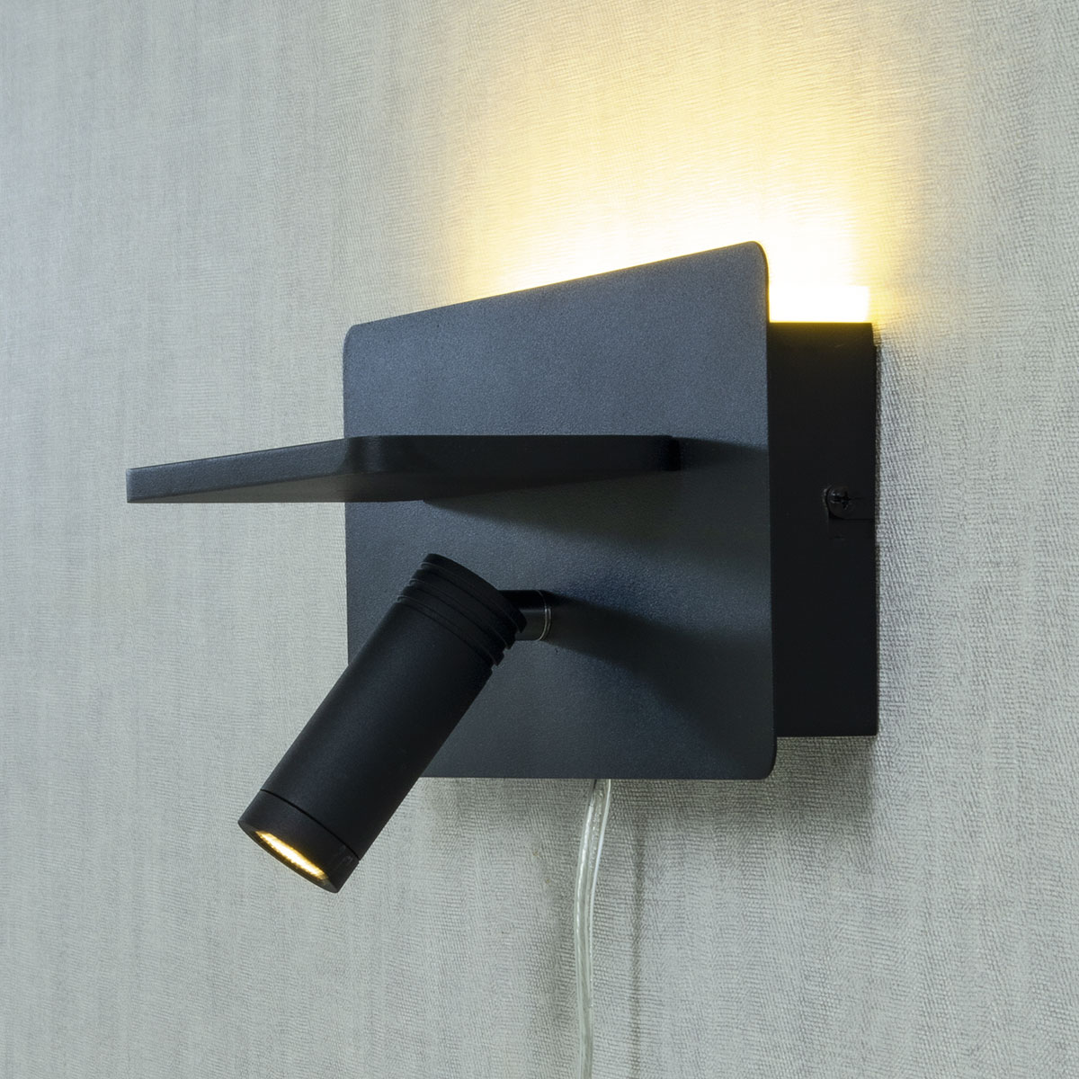 Vägglampa  Aneta Cargador