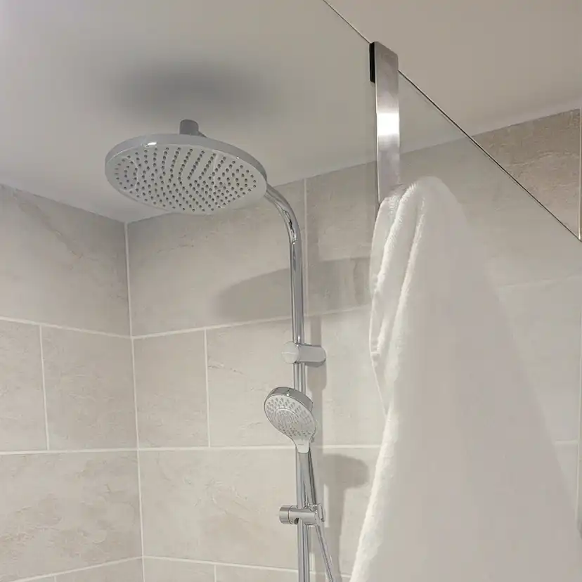 Duschväggskrok Noko satin finish 2-pack Borstad stål
