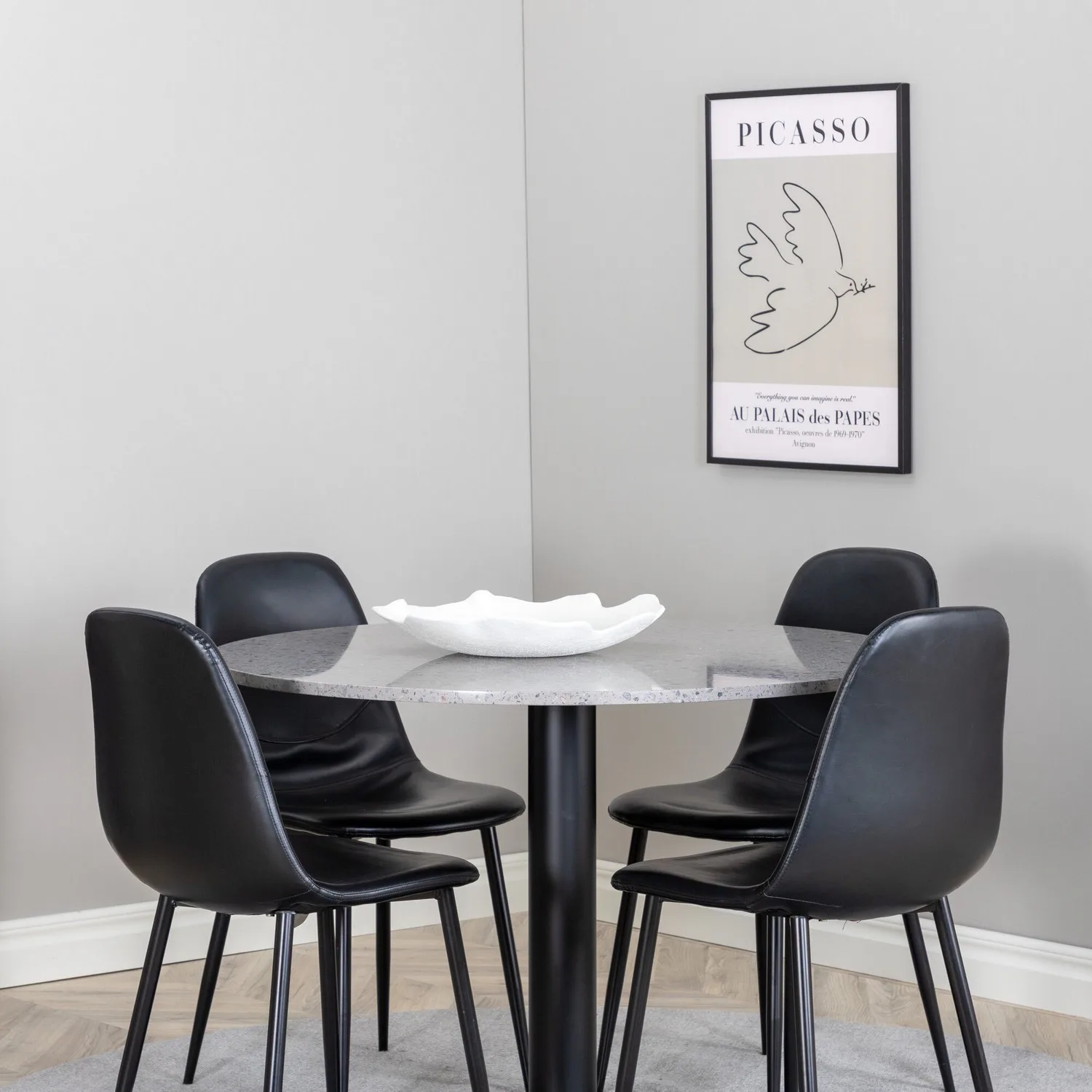 Matgrupp Venture Home Roxanna Grå Bord med 4 Pobbie Stolar Läder