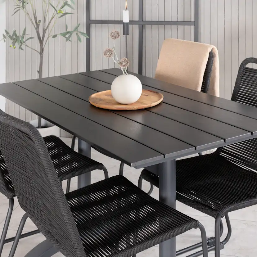 Matgrupp Venture Home Denver med 4 Lindos Stolar