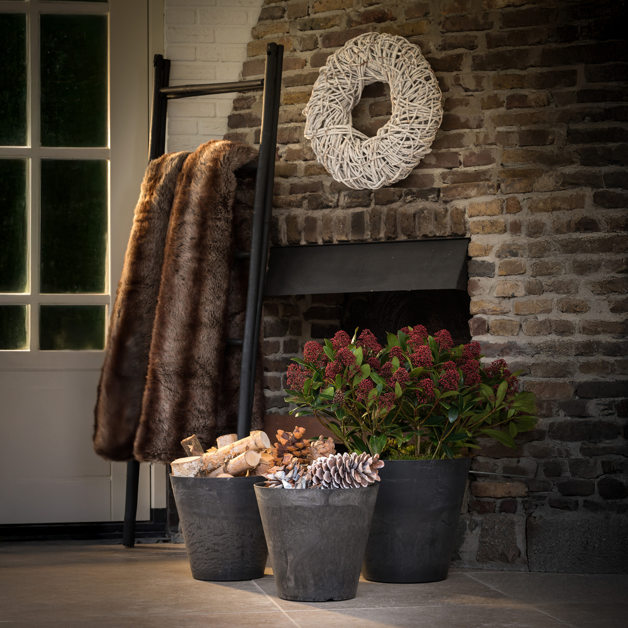 Kruka ArtStone Clarie Svart 32 x 29 cm