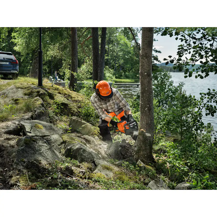 Motorsåg Husqvarna 230i Med Batteri & Laddare