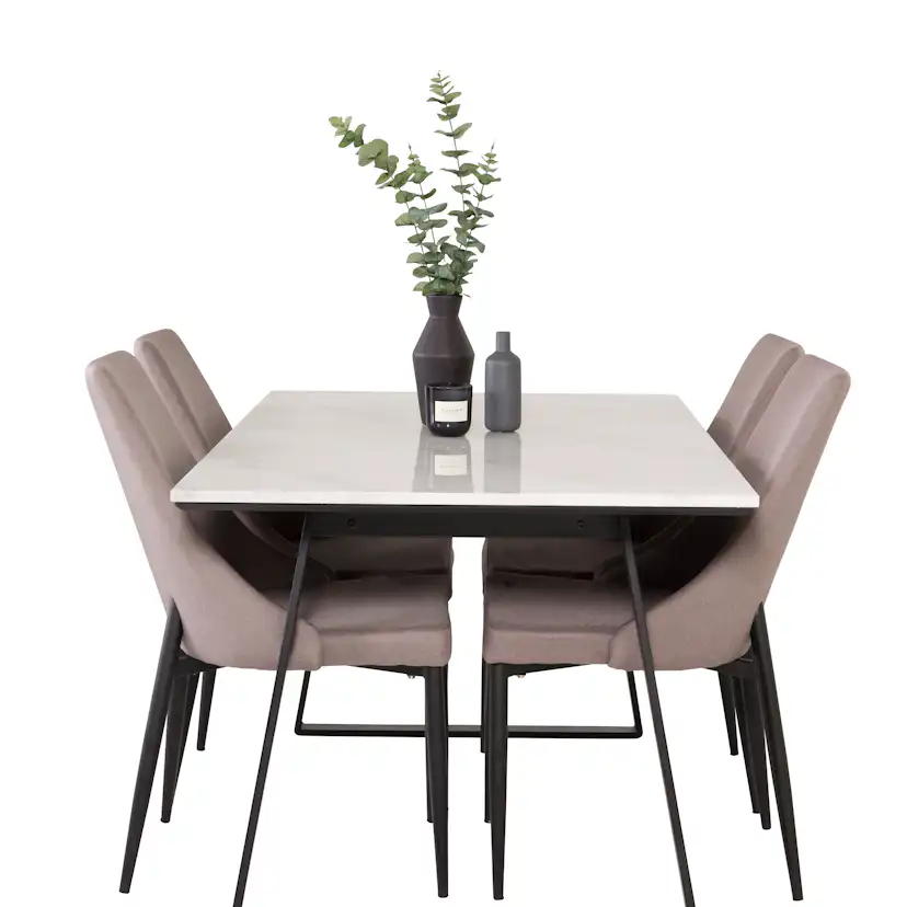 Matgrupp Venture Home Estelle 140 med 4 Laura Stolar