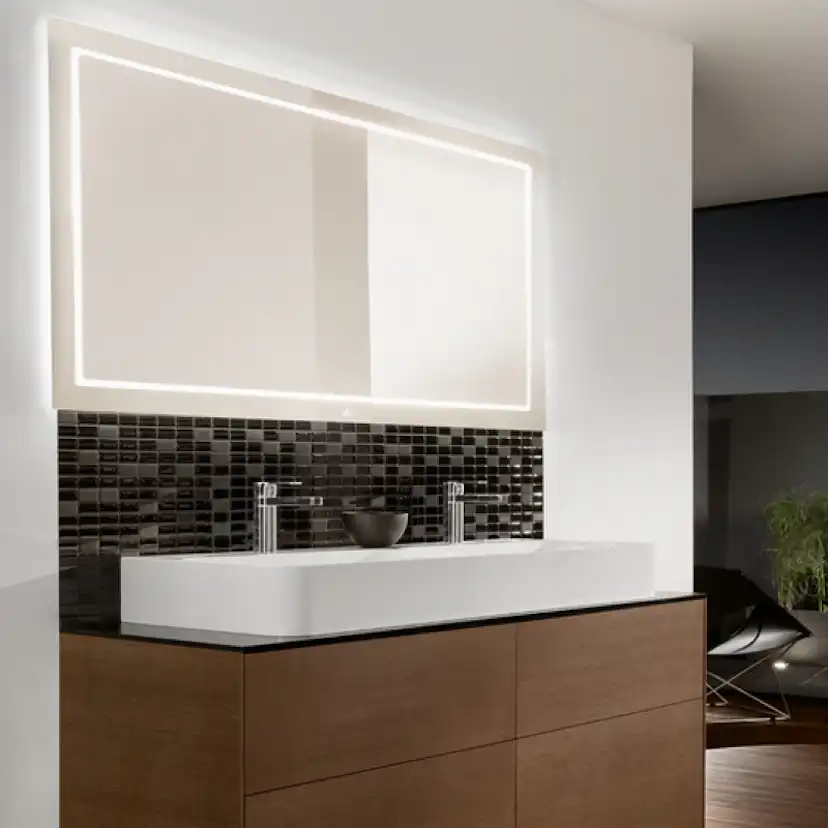 Badrumsspegel Villeroy & Boch Finion med Belysning