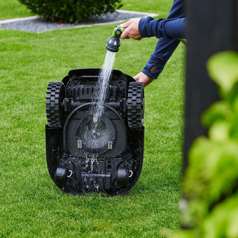 Robotgräsklippare Grouw 2000m2 Ultra