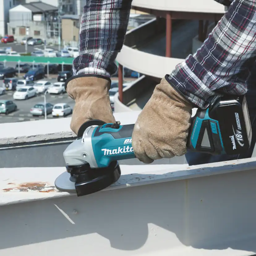 Vinkelslipmaskin Makita LXT DGA506Z utan Batteri