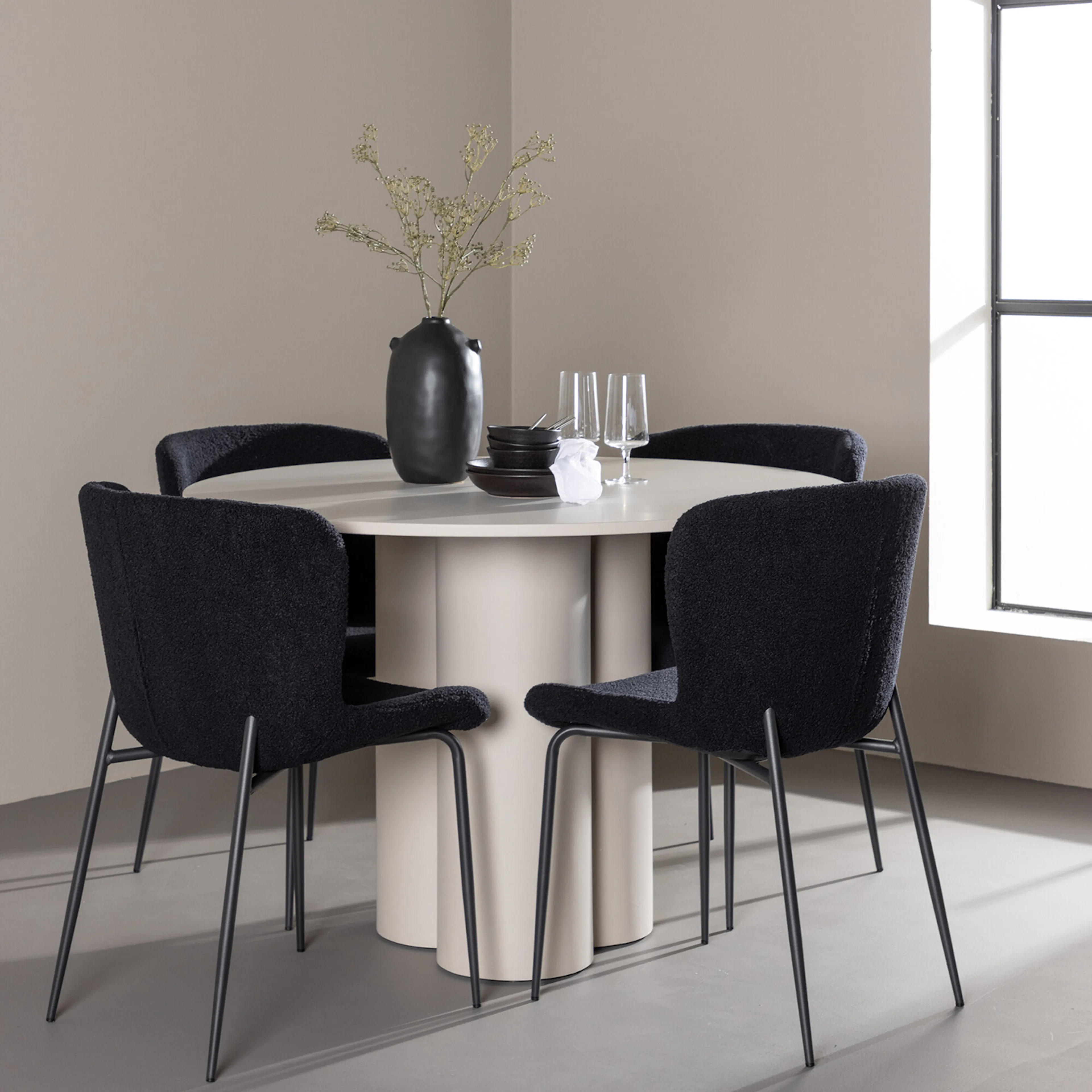 Beige/Svart