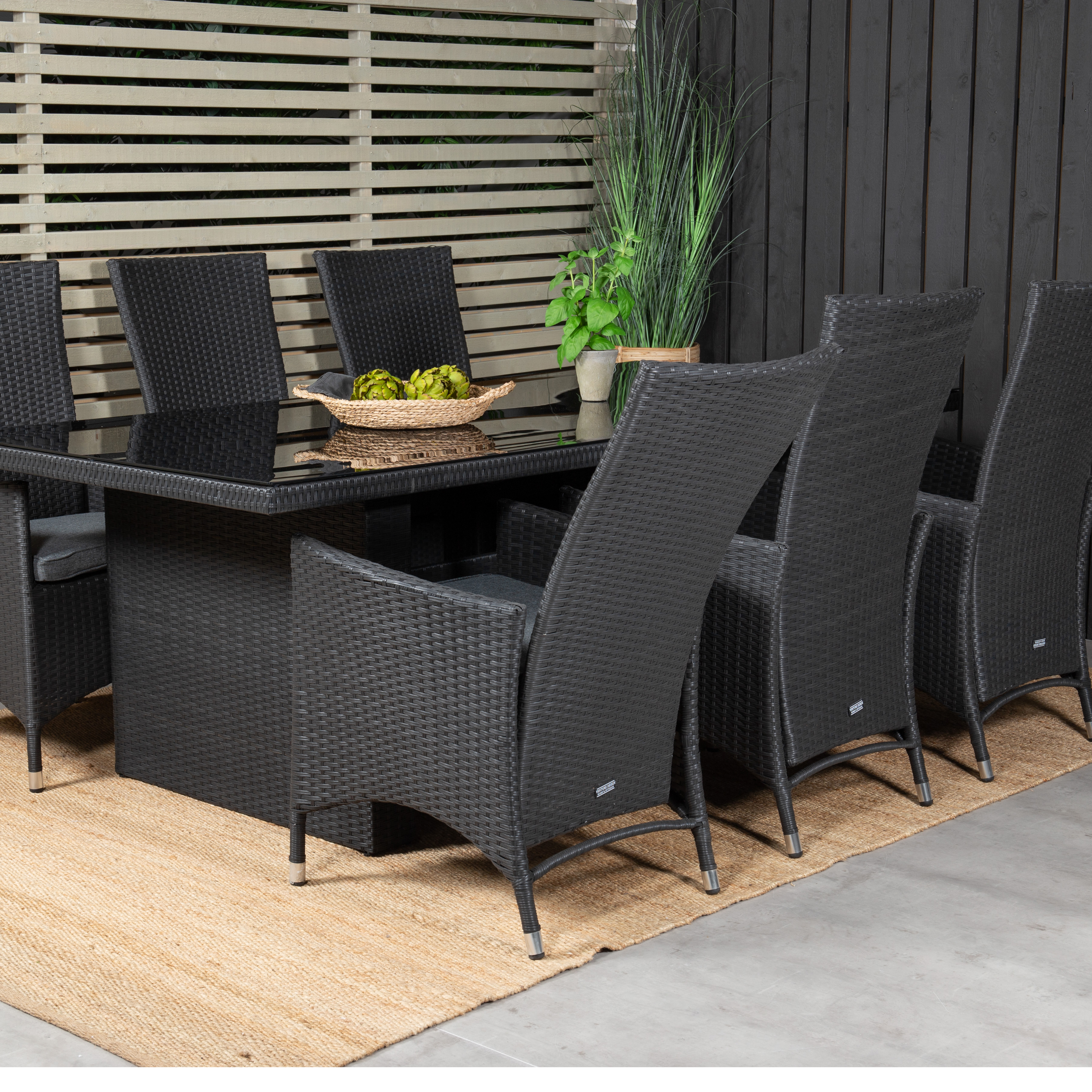 Matgrupp Venture Home Pishi 200 med 6 Pishi Stolar
