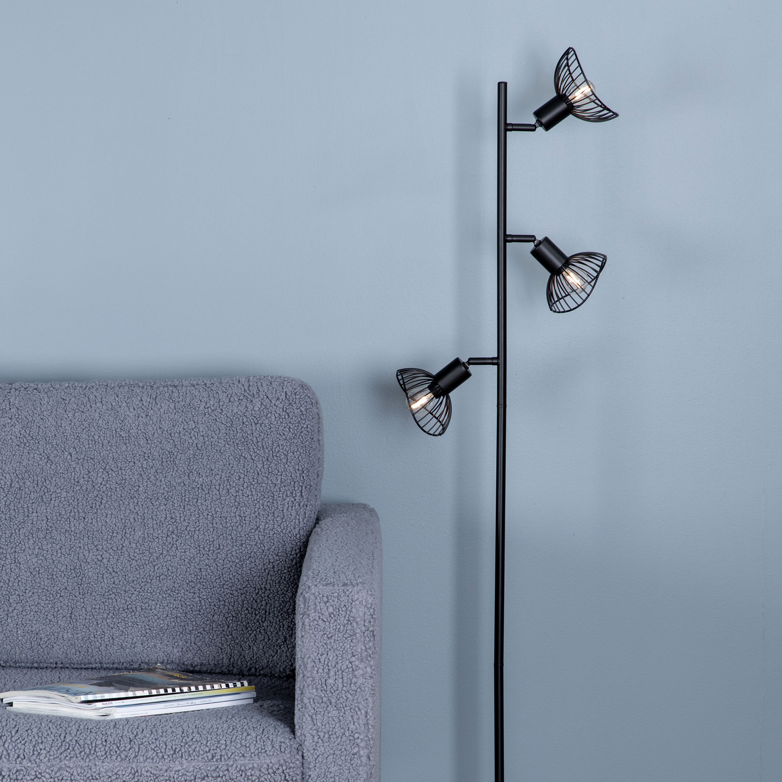 Golvlampa Venture Home Elsa 3L