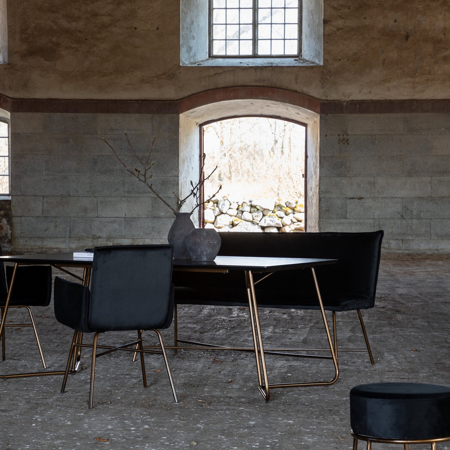 Matbord Venture Home Petra