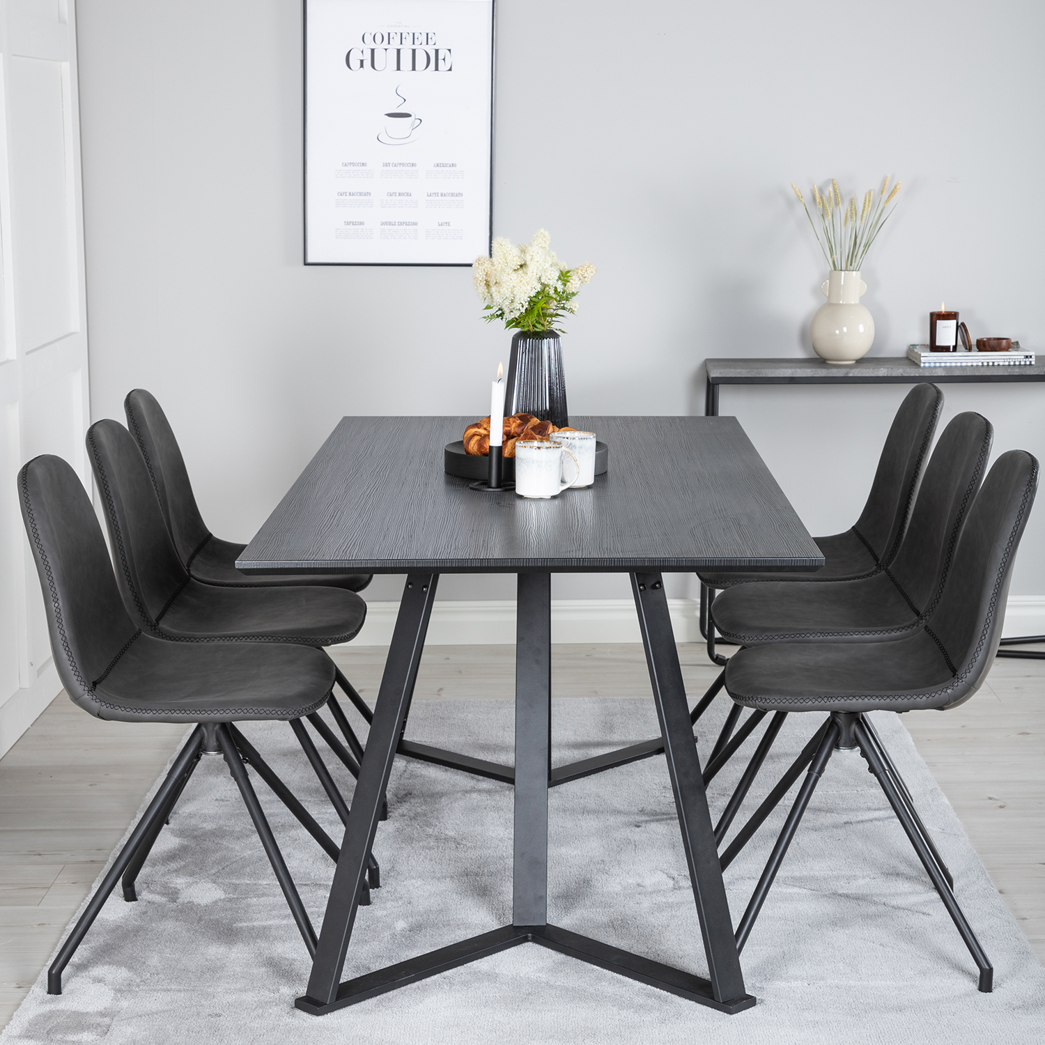 Matgrupp Venture Home Madde med 6 Pobbie Stolar Konstläder