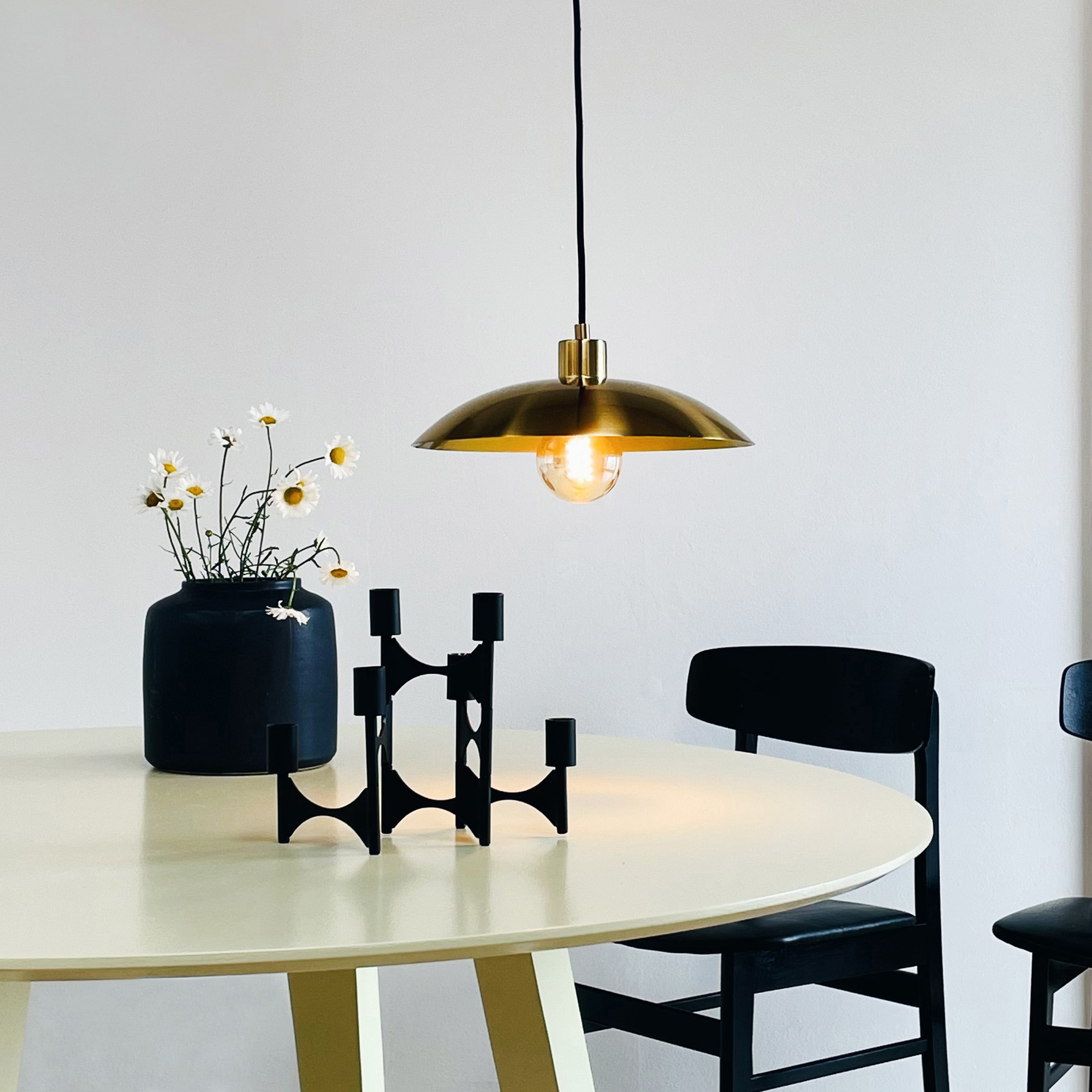 Taklampa Dyberg Larsen French collection Paris Pendel