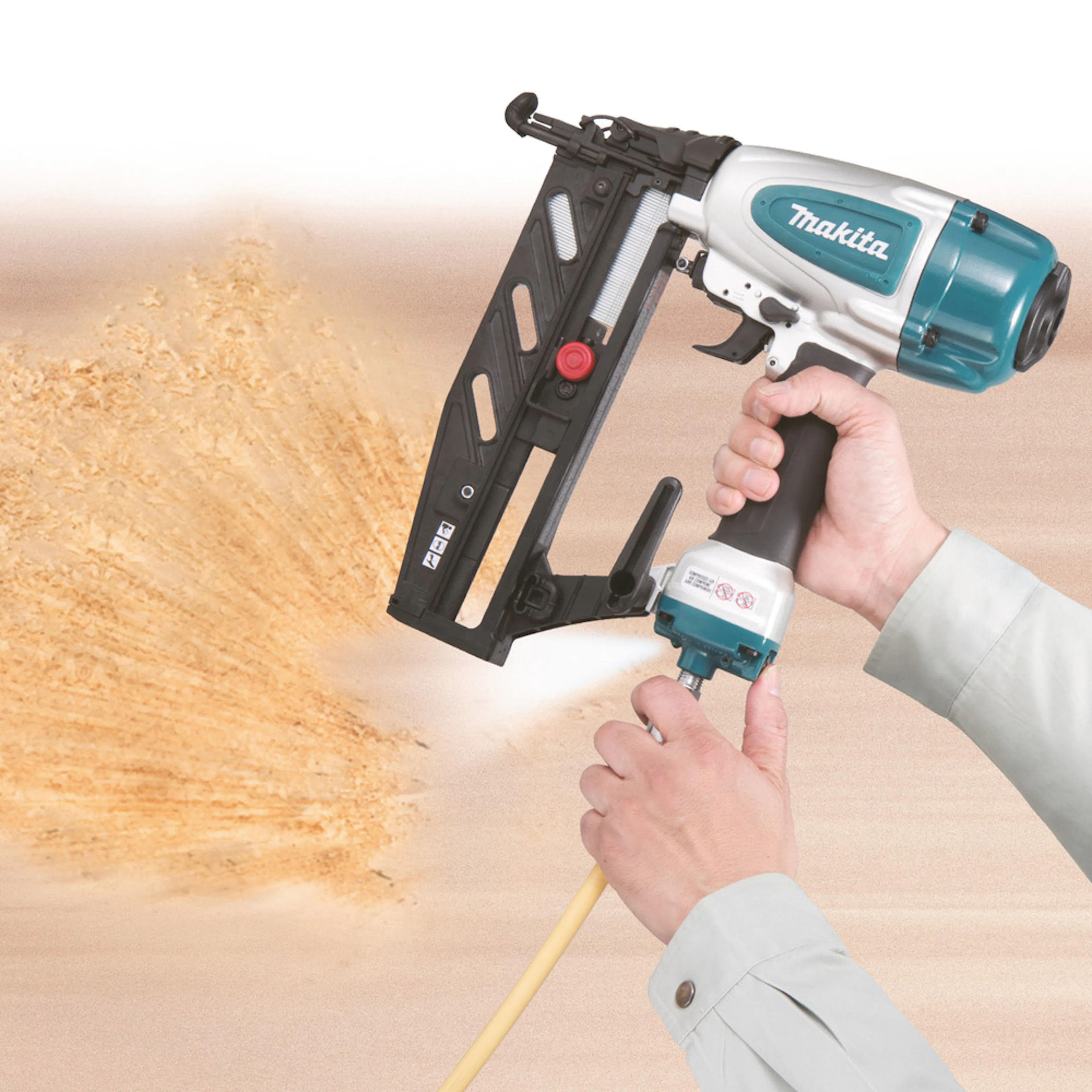 Dyckertpistol Makita AF601 25-64 mm