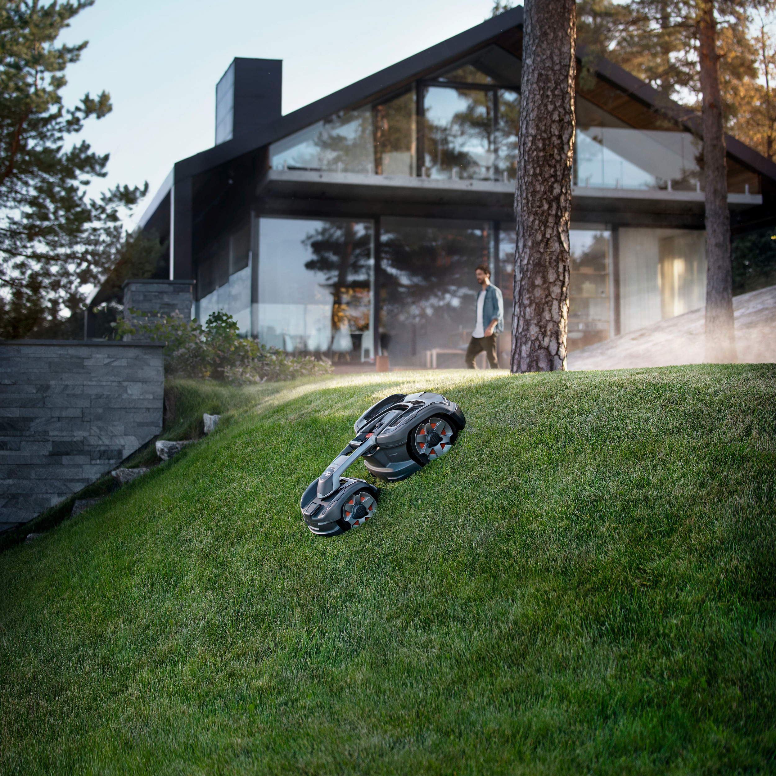 Robotgräsklippare Husqvarna Automower® 435X AWD