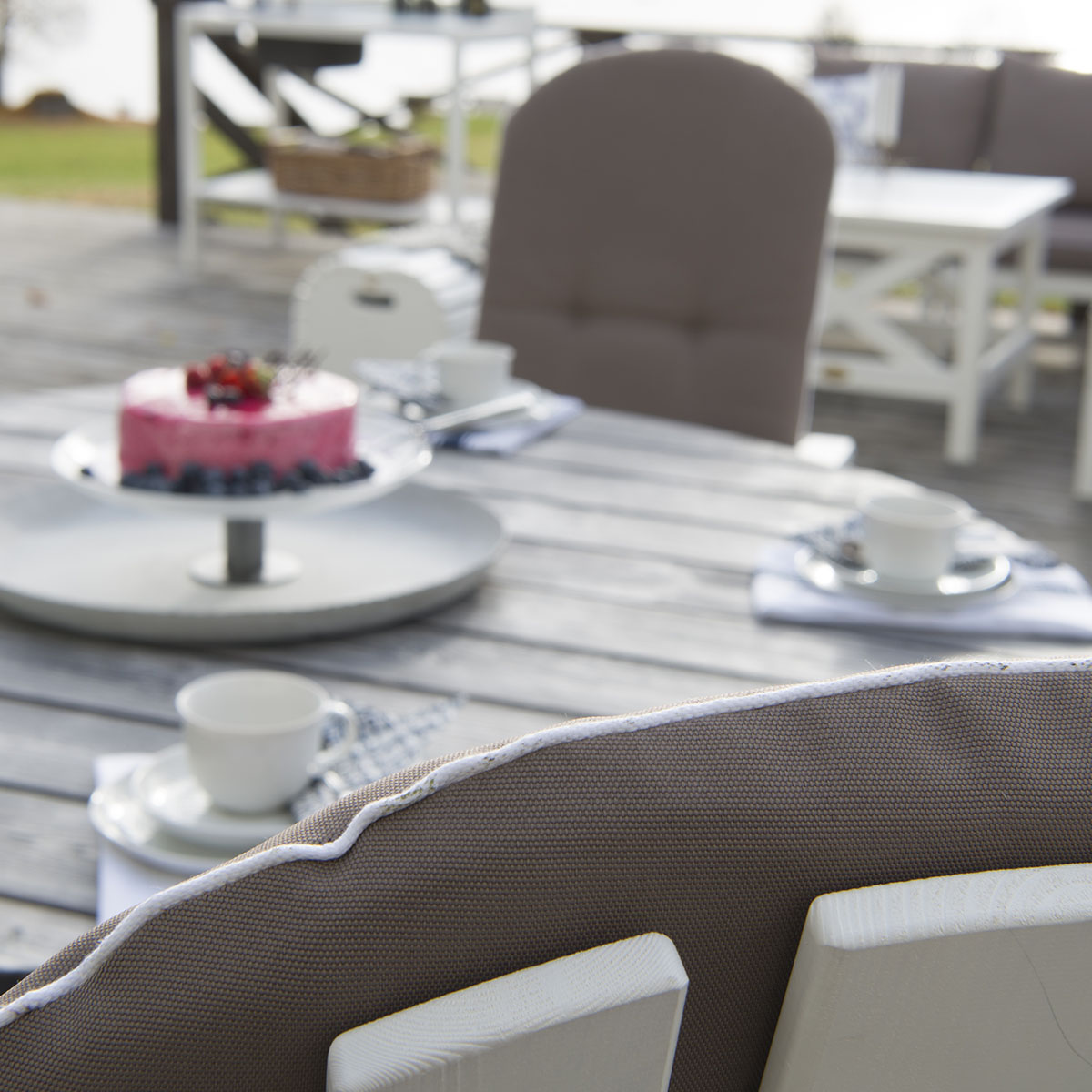 Utebord Hillerstorp Shabby Chic Ø 138 cm med Zinkspann