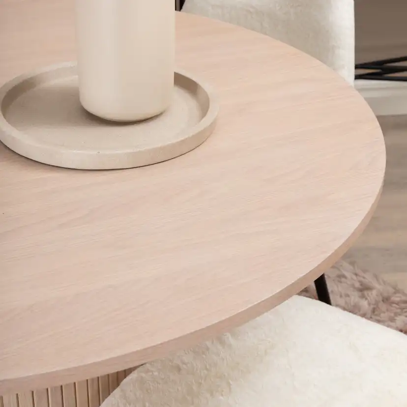 Matgrupp Venture Home Bianca Rund med 4 Pobbie Stolar