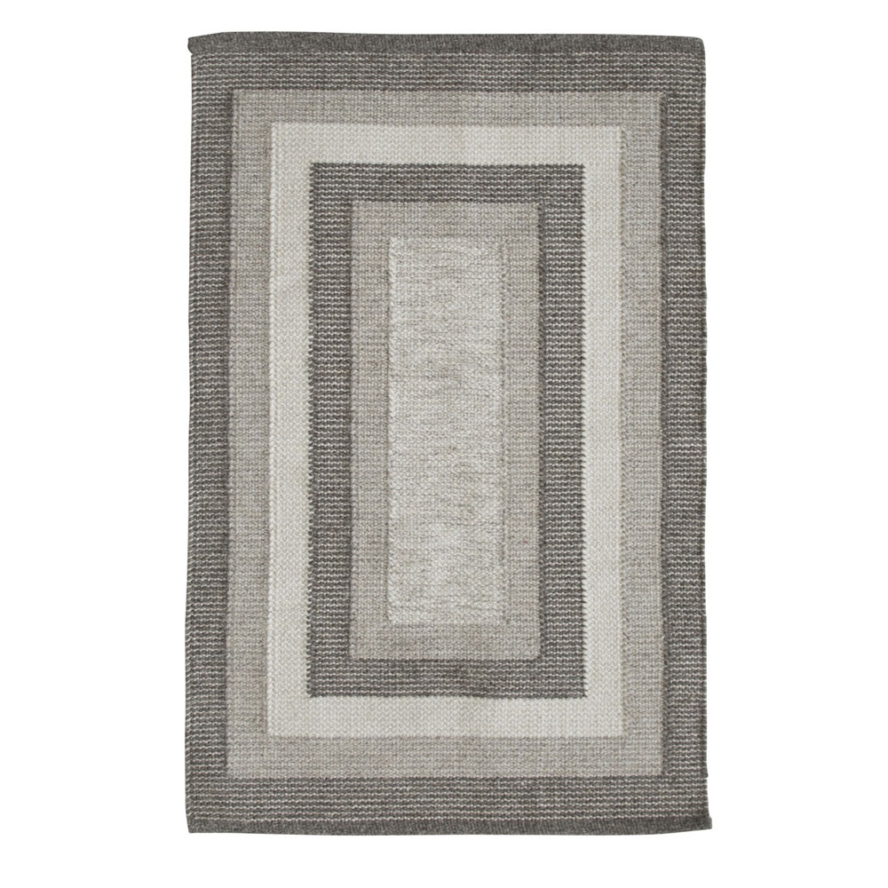 Ullmatta Svanefors Square