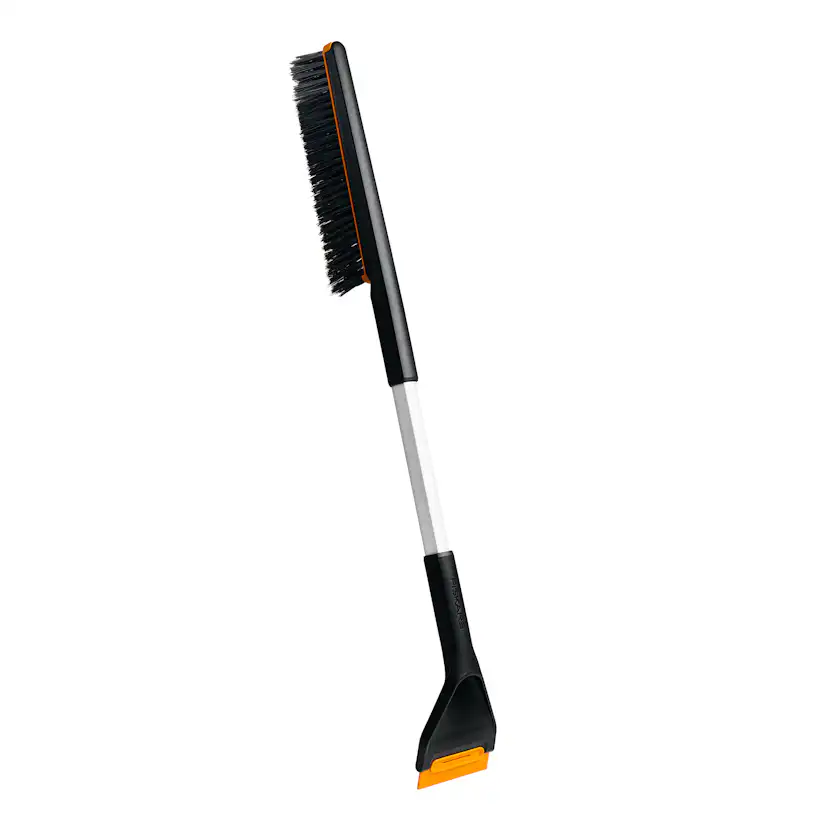 Snöborste Fiskars med isskrapa Plus