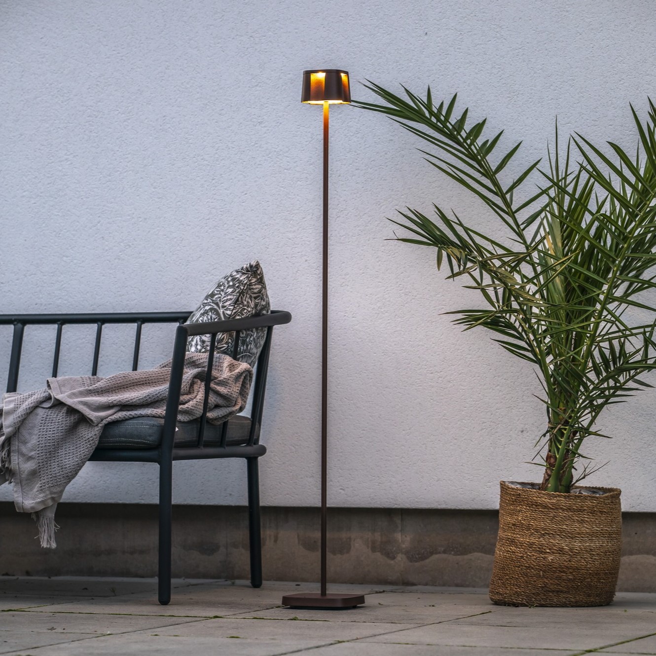 Golvlampa Gnosjö Konstsmide Nice USB