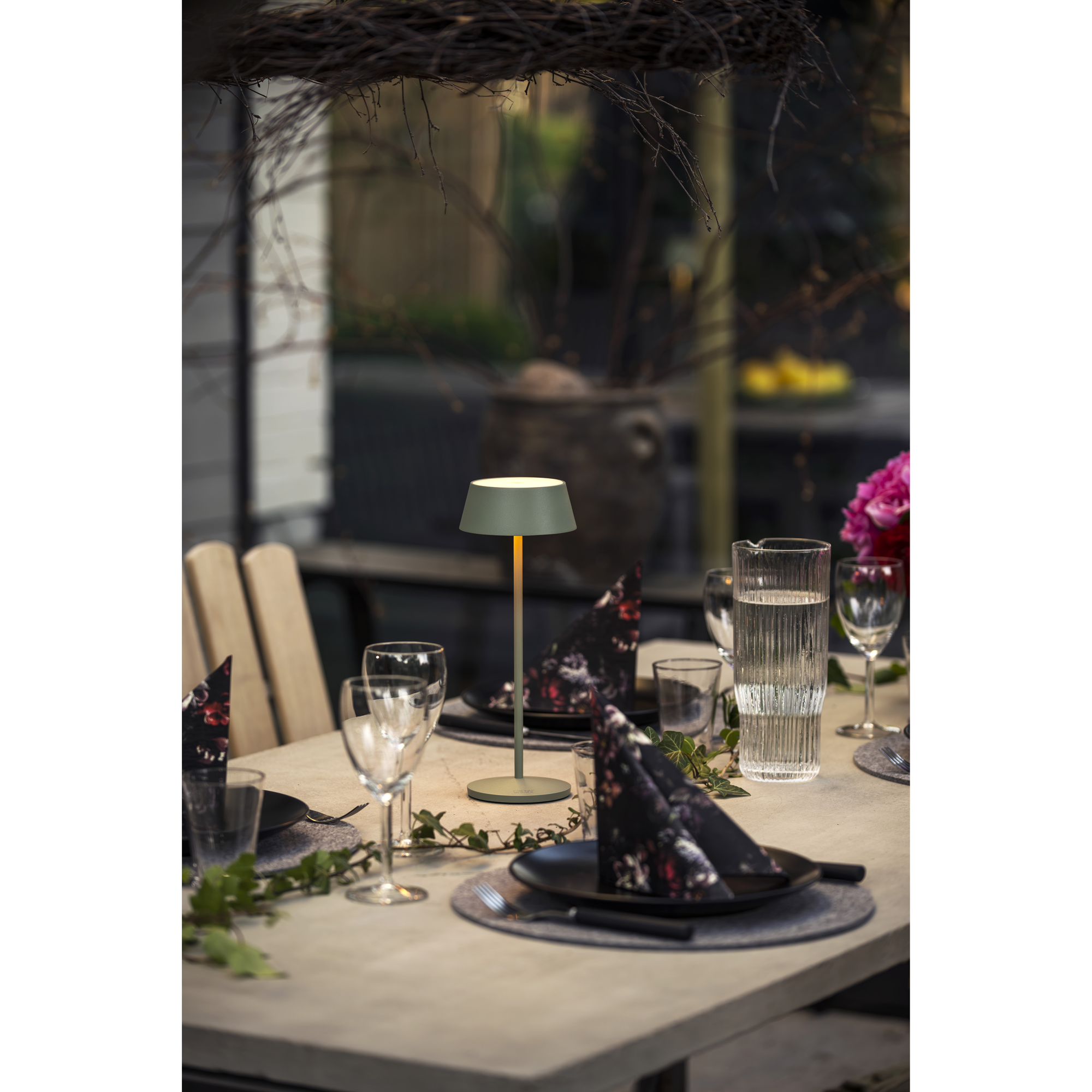 Bordslampa Gnosjö Konstsmide Menton USB Portabel