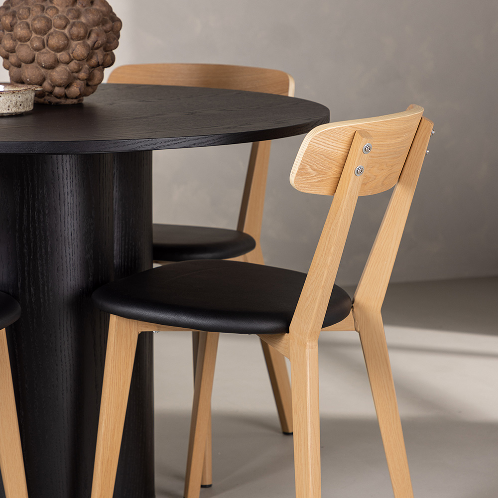 Matgrupp Venture Home Olivia med 4 Sanjos Stolar