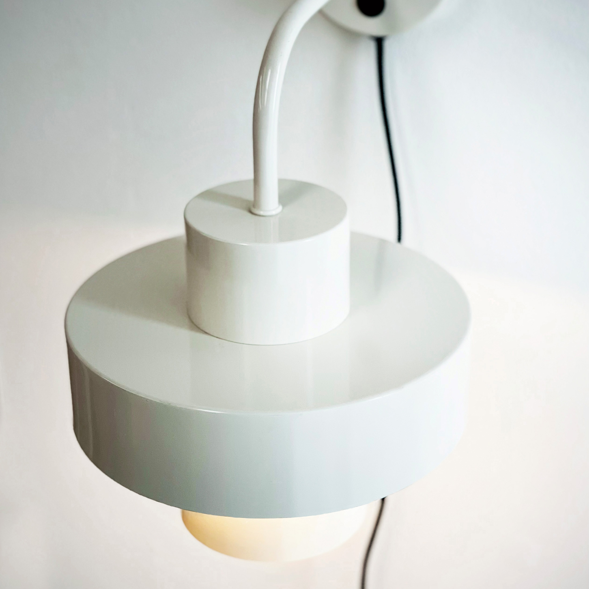 Vägglampa Dyberg Larsen Stoke