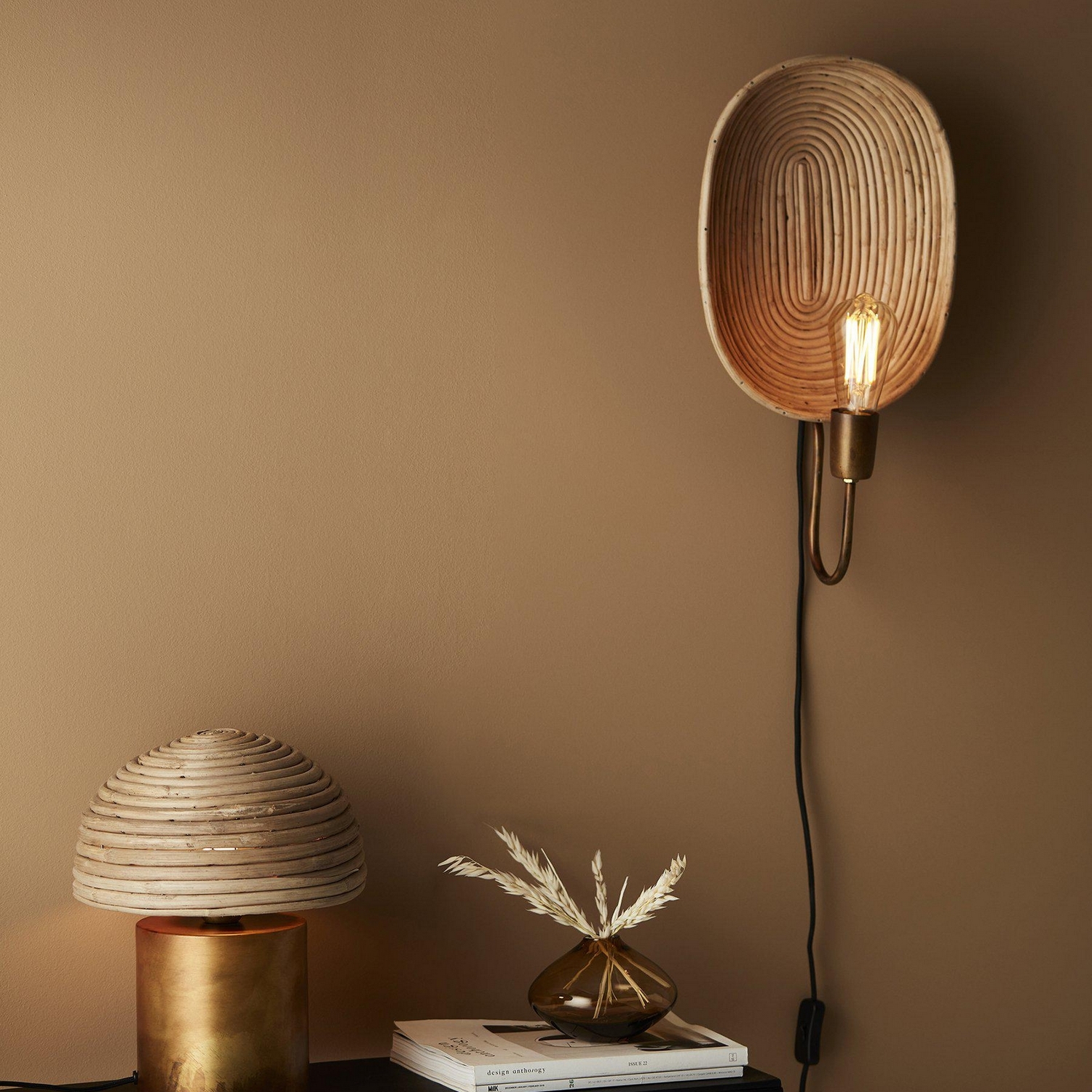 Bordslampa PR Home Bess i Rotting & Metall