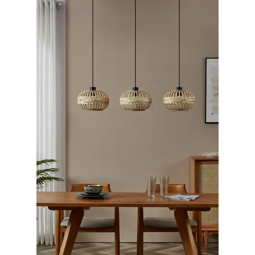 Taklampa Eglo Amsfield med 3 Lampor