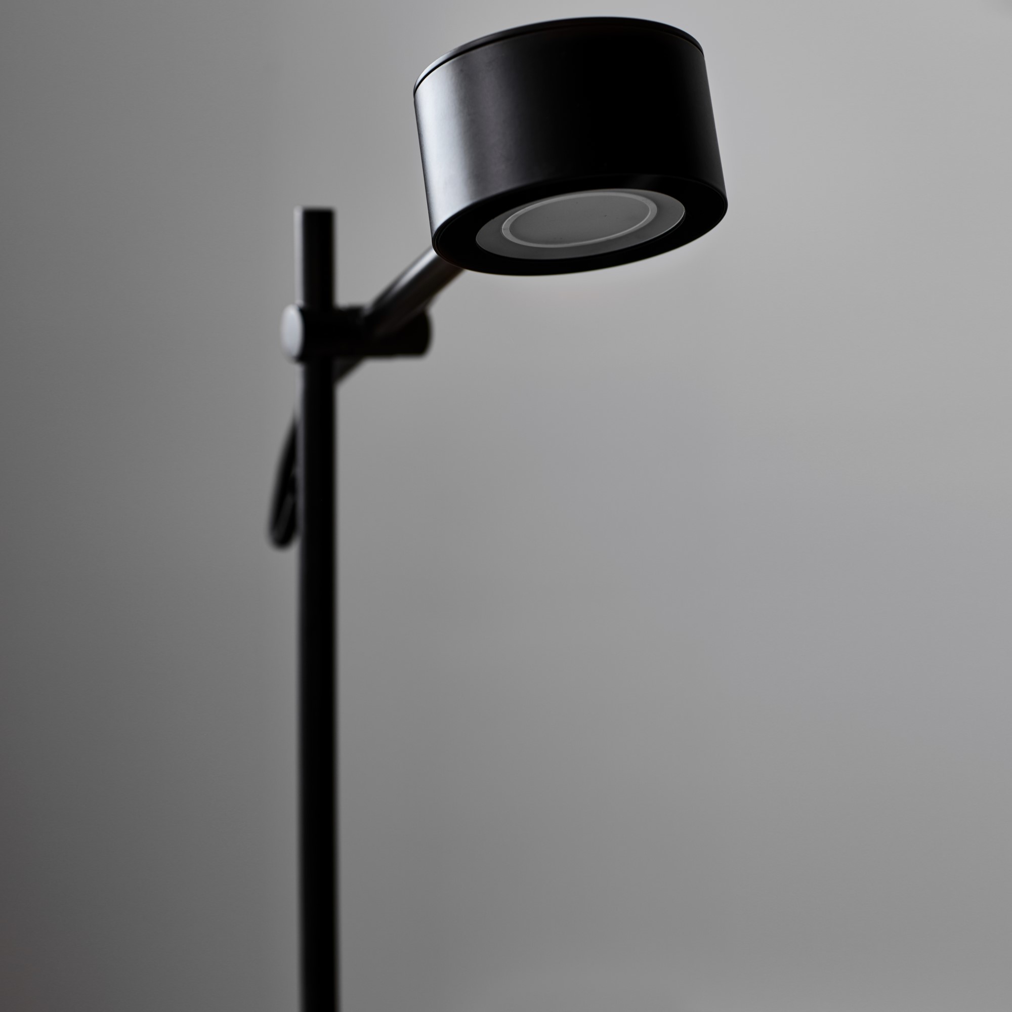 Golvlampa Nordlux Clyde Svart