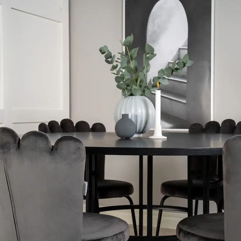 Matgrupp furniture/fashion Copenhagen med 6 Gråa Limhamn Light Stolar