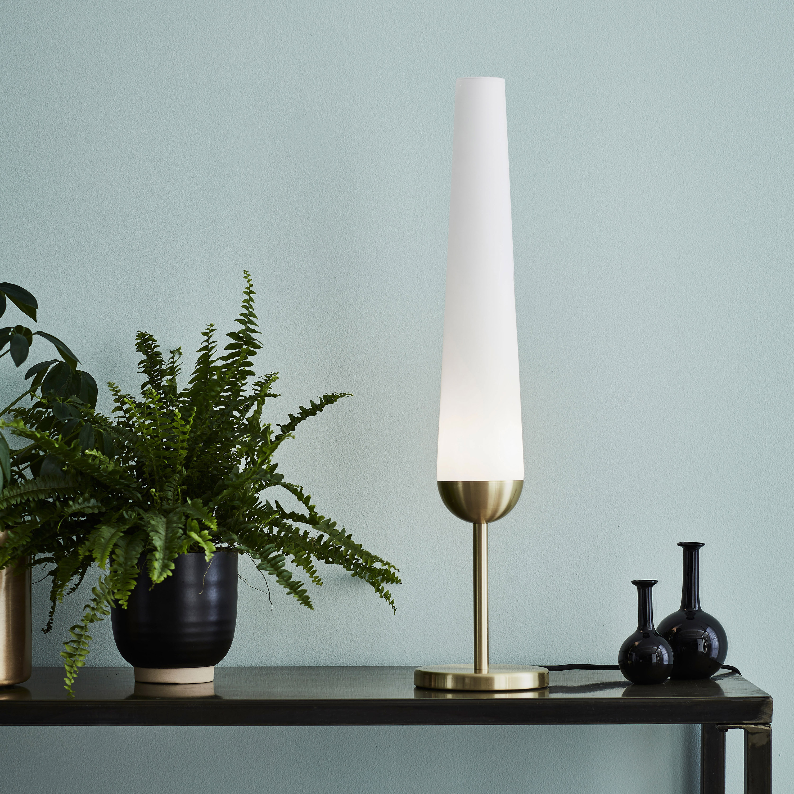 Bordslampa Markslöjd Bern