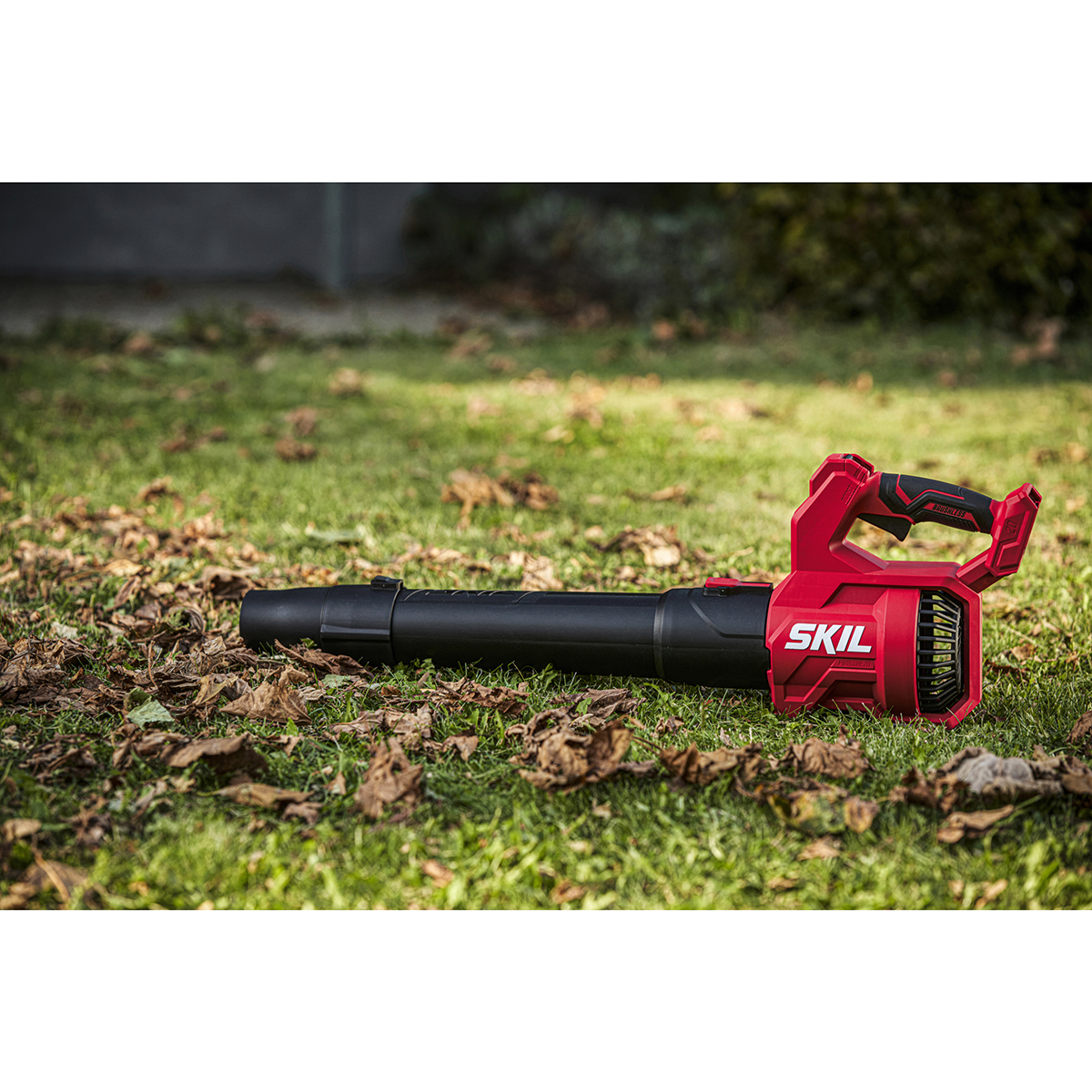 Lövblås SKIL 0331 CA Kolborstfri Batteridriven